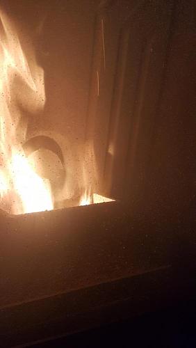 Olor a madera quemada en ropa y toda la casa-fuego-suciedad-cristal-1.jpg