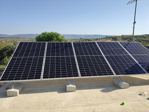 Anclaje de paneles solares en azotea-1660302659765.jpg