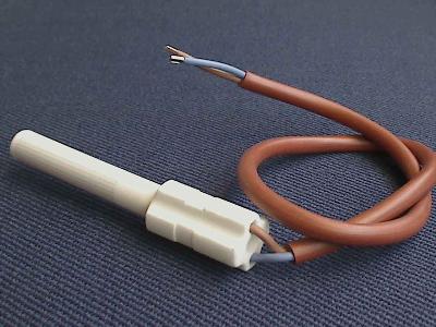 Nombre:  23_bujia-ceramica-sin-funda.jpg
Visitas: 2655
Tamao: 23,5 KB