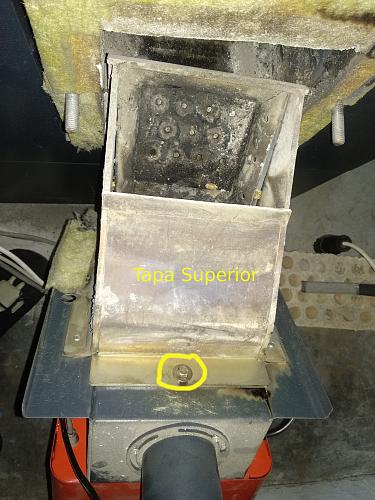 Proceso substitucin resistencia estropeada en caldera Mario Long Term-cremador-2.jpg