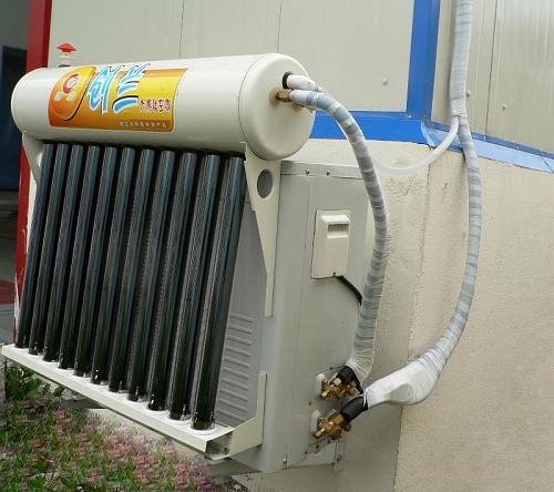 heat pipe conectado a bomba de calor-solar_air_source_heat_pipe_water_heater.jpg